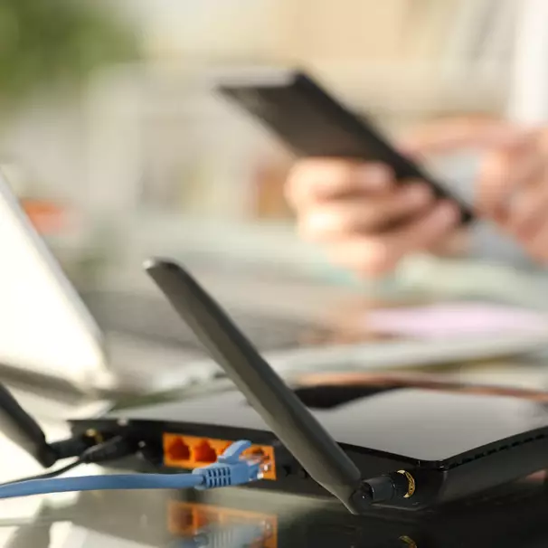 Cara mengembalikan ikon Wi-Fi yang hilang dari System Tray di Windows 11